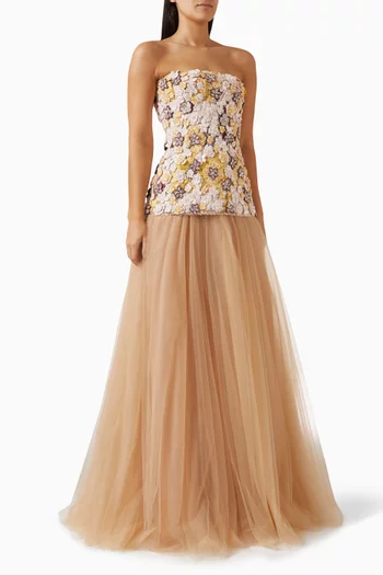 Theya Gown in Lace & Tulle