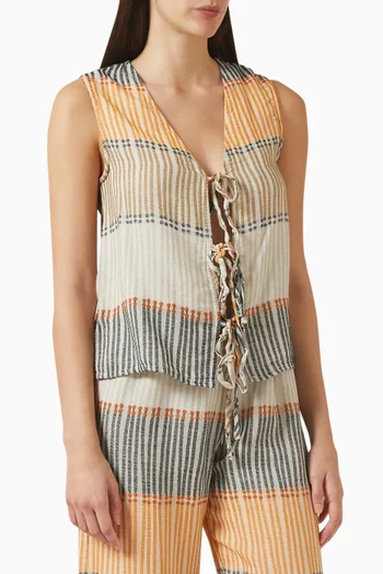 بلوزة زكار بأربطة ونقشة مخططة