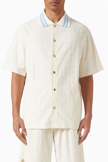 قميص بنقشة شعار الماركة قطن