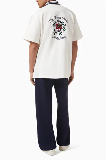 قميص بشعار الماركة ووردة قطن بيكيه