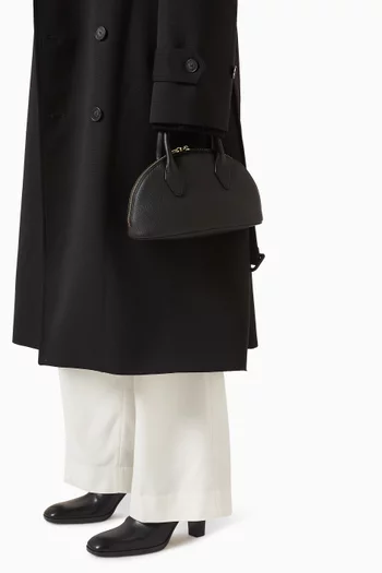 حقيبة أدلر بيد علوية جلد