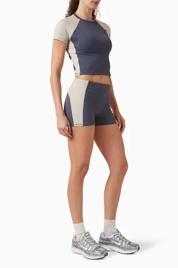 بلوزة مت شاين ميكس بقصة وأكمام قصيرة