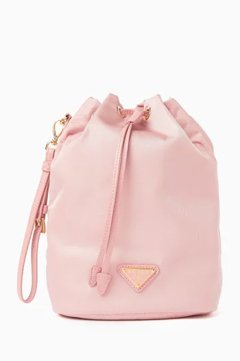 Drawstring Pouch in Re-Nylon