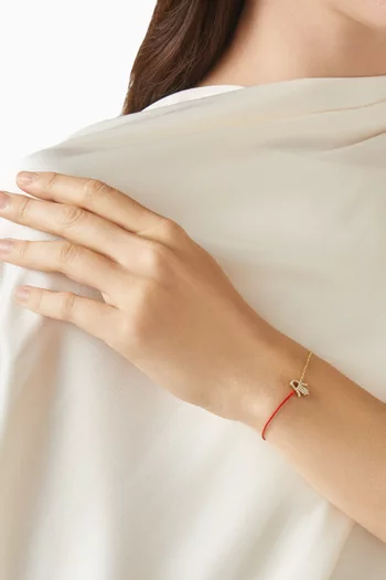 سوار همسة بتصميم خيط وحلية مرصعة بالماس ذهب عيار 18