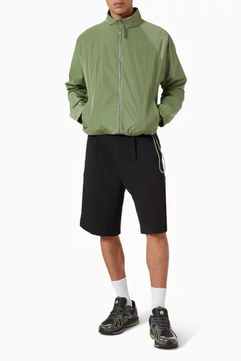 جاكيت نايلون