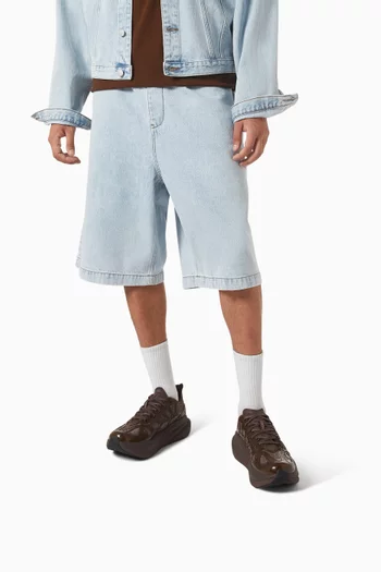 سنيكرز ماك اكس بتصميم قفص