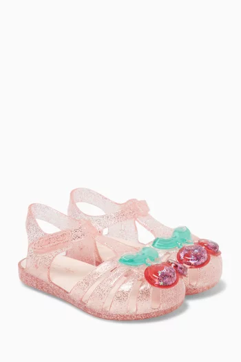 صندل ليلو كلوريد متعدد الفينيل