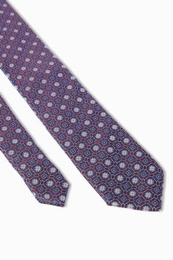 Medallion Printed Tie in Woven Silk