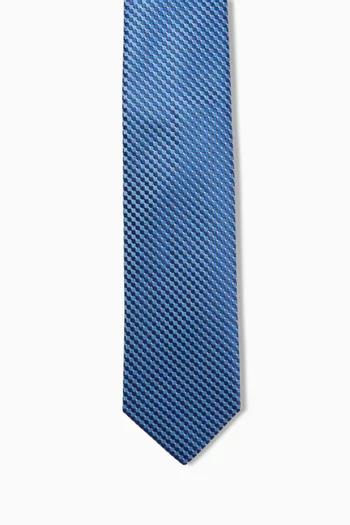 Geometric Tie in Silk