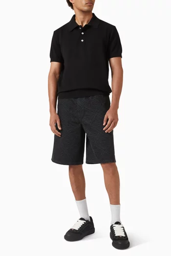 تي شيرت بولو بحروف شعار الماركة