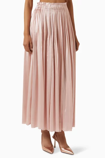 تنورة بطيّات حرير