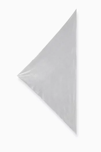 وشاح بتصميم مثلث قماش لامع