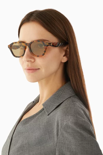 Round Sunglasses in Acetate