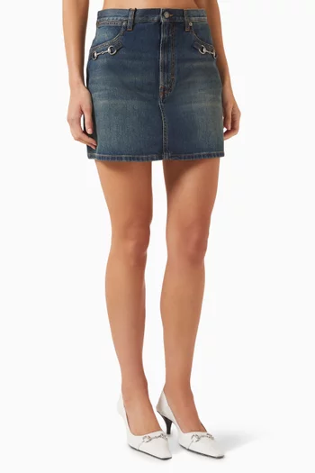 تنورة قصيرة بحلي لجام الحصان دينم