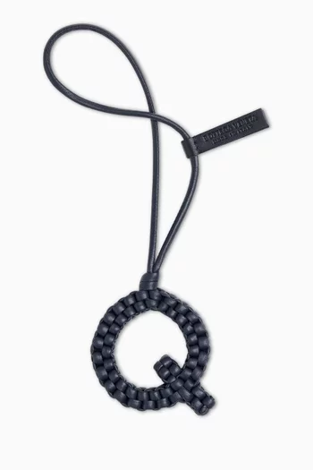 حلية بتصميم حرف W جلد نابا مجدول