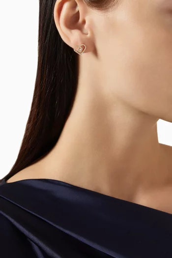 أقراط لوف باي داماس مرصعة بالماس ذهب ‏أصفر عيار 18