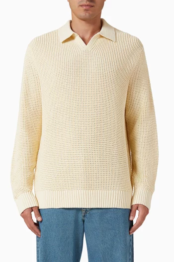 تي شيرت بولو بقصة فضفاضة وياقة مفتوحة قماش منسوج