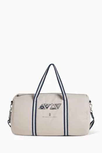 حقيبة سفر بطبعة شعار الماركة 