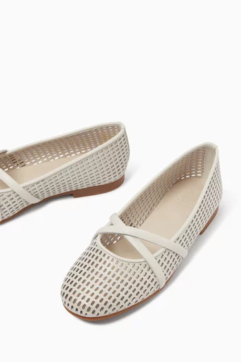 حذاء مسطح لامع جلد 