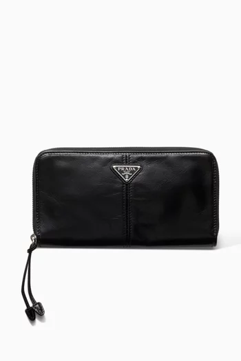 Zip Wallet in Leather