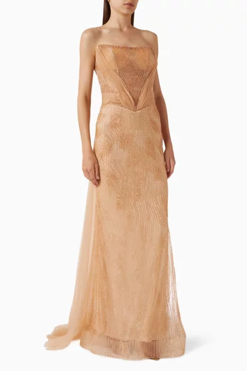 فستان سهرة بلا حمالات مزين بتطريزات بالخرز