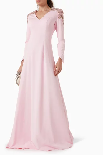 فستان سهرة مزين بتطريزات كريب