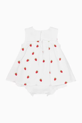 فستان بنمط رومبر مطرز بفراولة