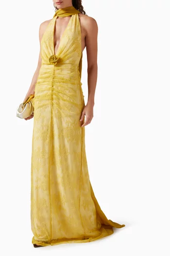 فستان سهرة أمورا بوشاح تول ودانتيل