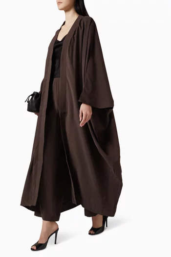 عباية بتصميم مفتوح من الأمام مودال