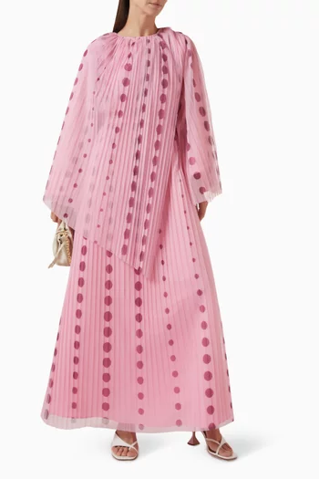 فستان طويل بكاب تول