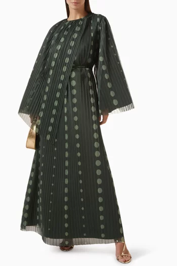 فستان طويل بكاب تول