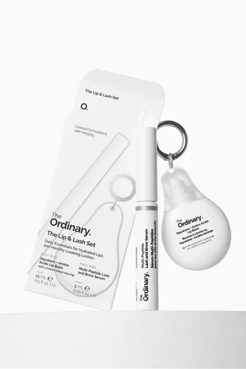 مجموعة الشفاه والرموش