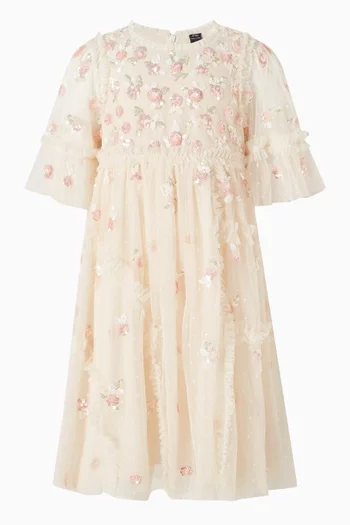 فستان بأكمام قصيرة تول مزين بزهور لامعة 