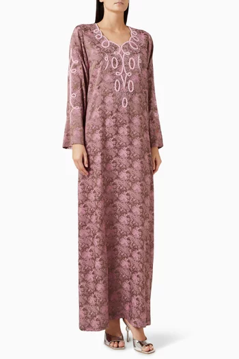 جلابية مزينة بتطريزات يدوية حرير ستان