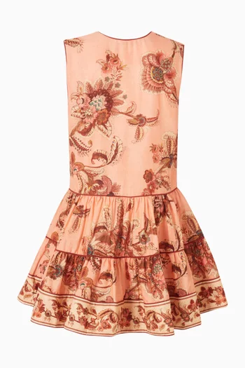 فستان بحافة بلون مغاير