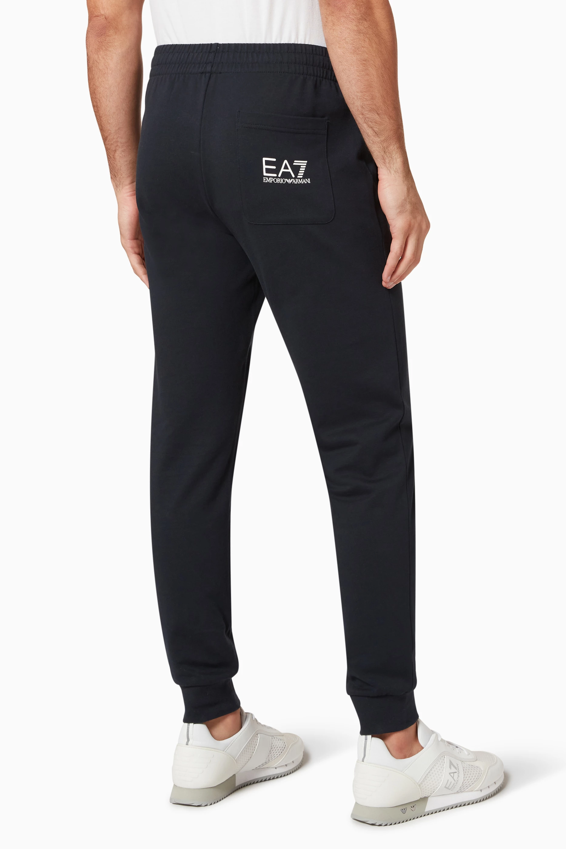Ea7 sweatpants top