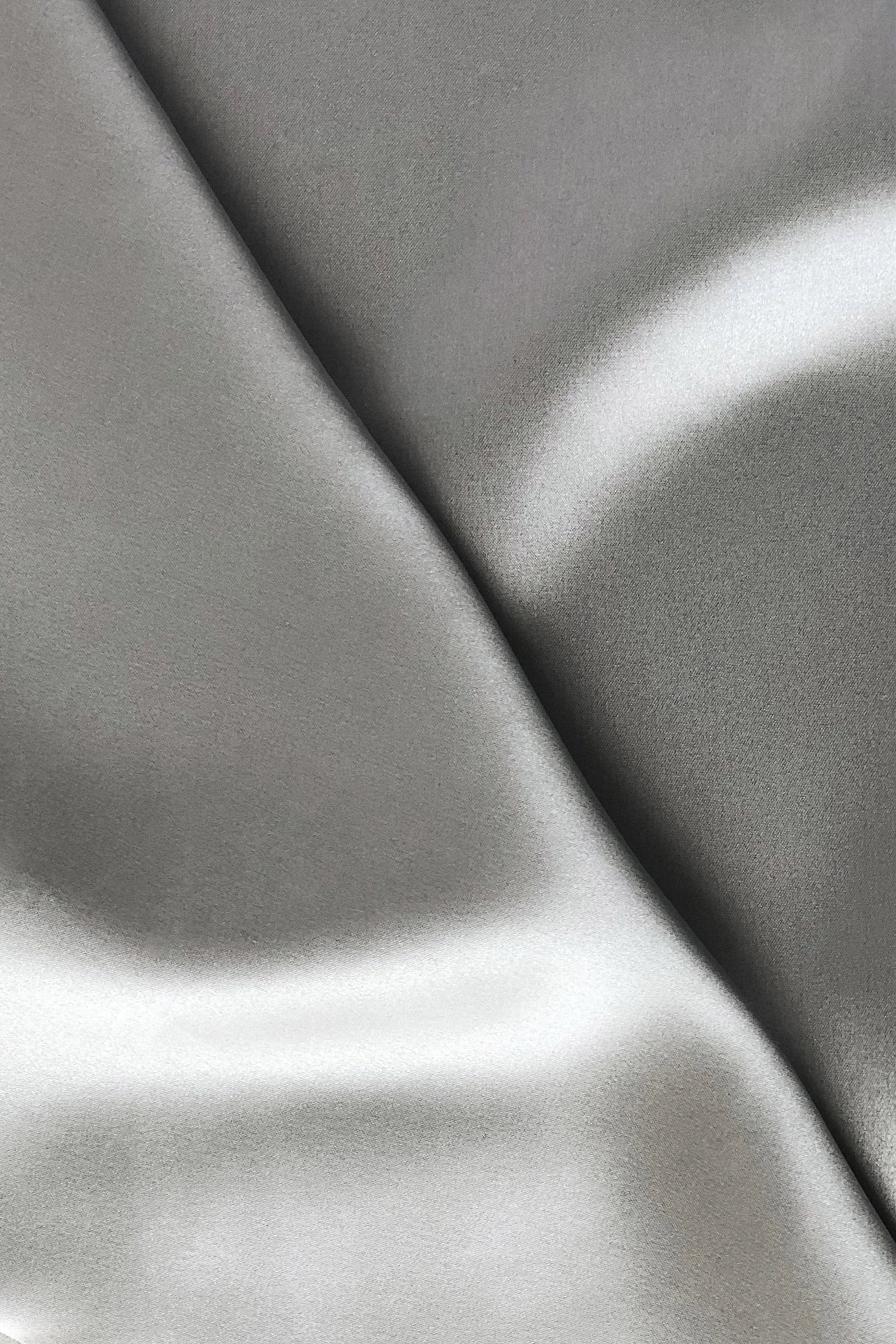 Dariia day store silk pillowcase