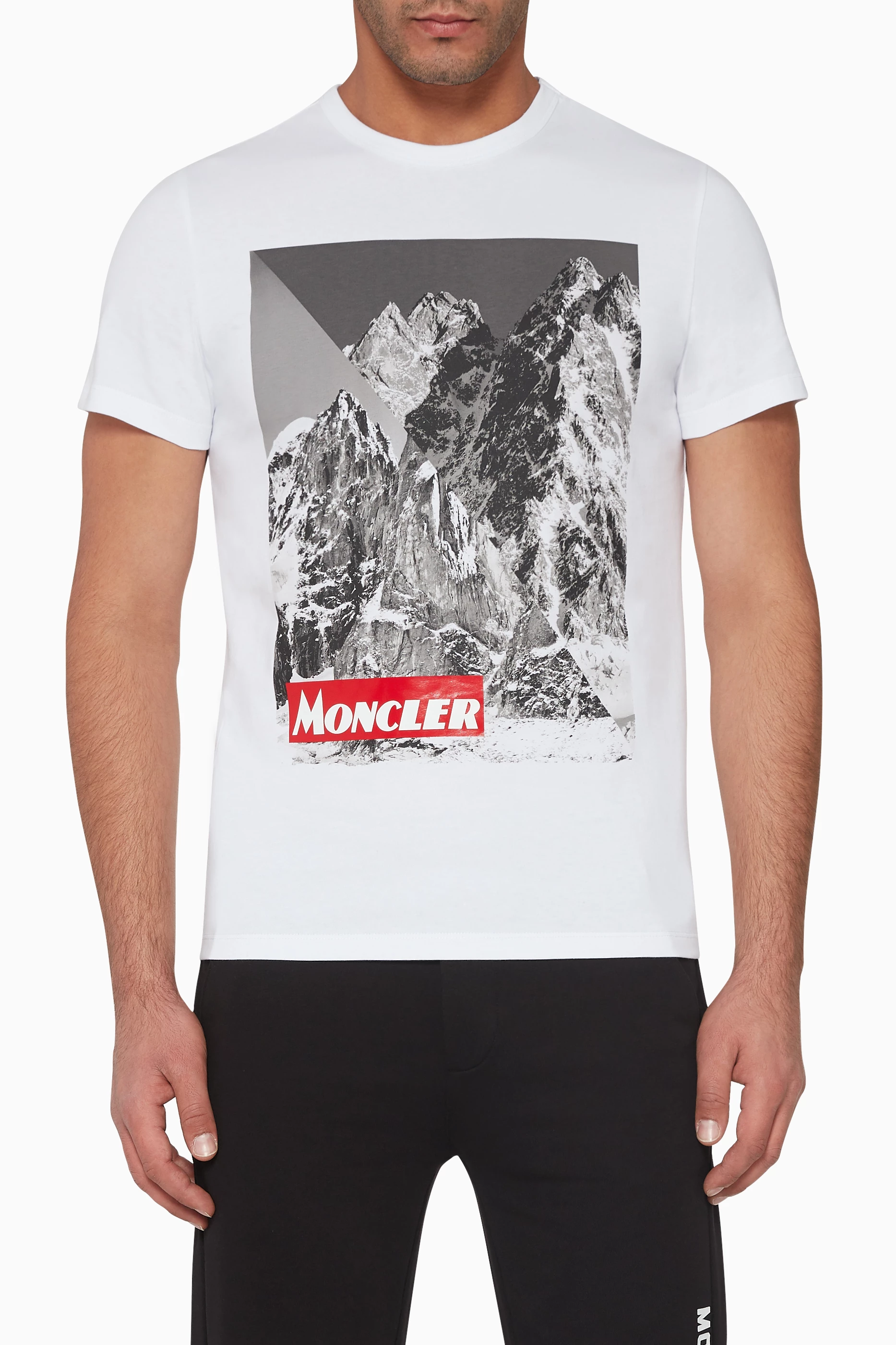 Moncler mountain logo t shirt hotsell