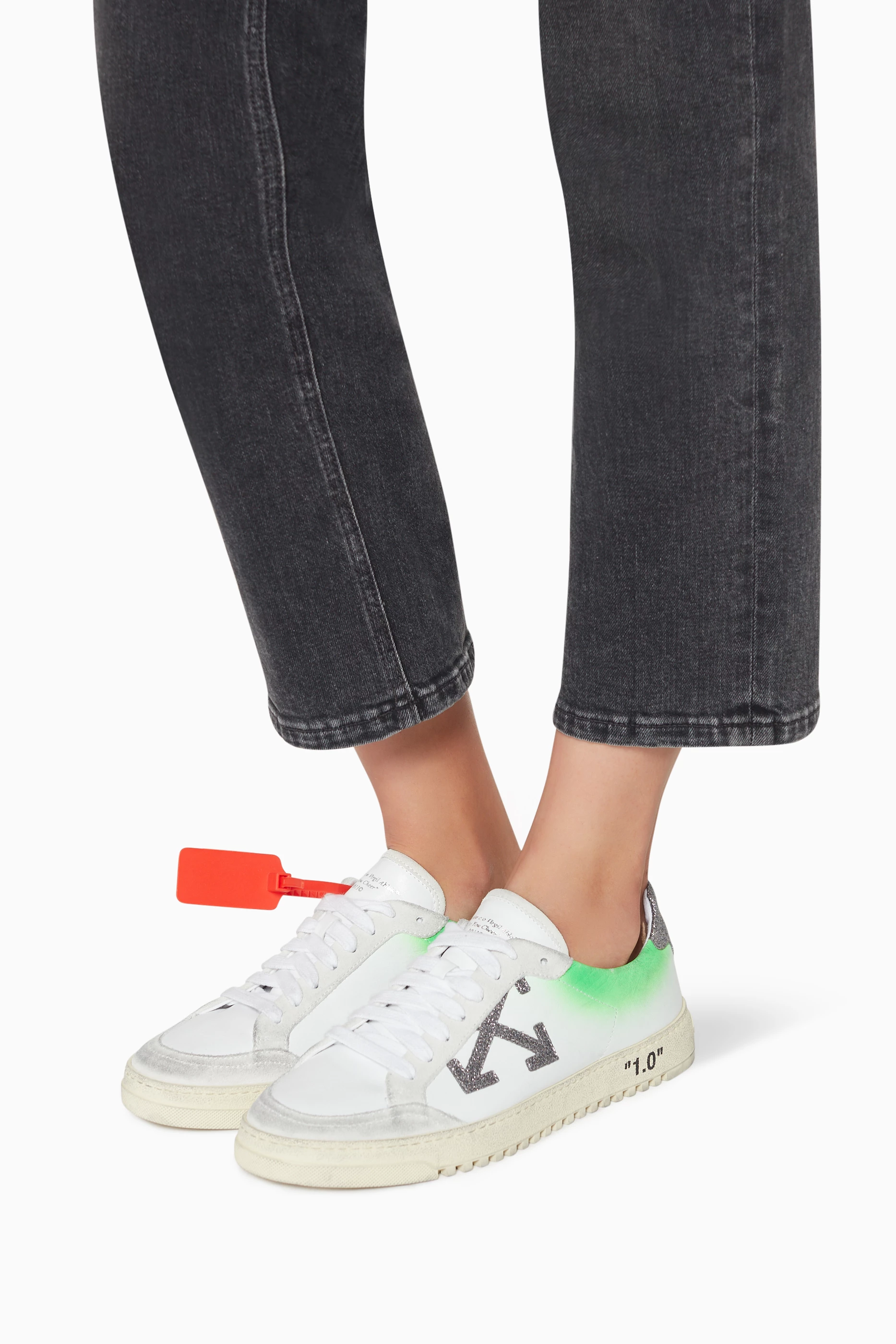 Off store white 1.0