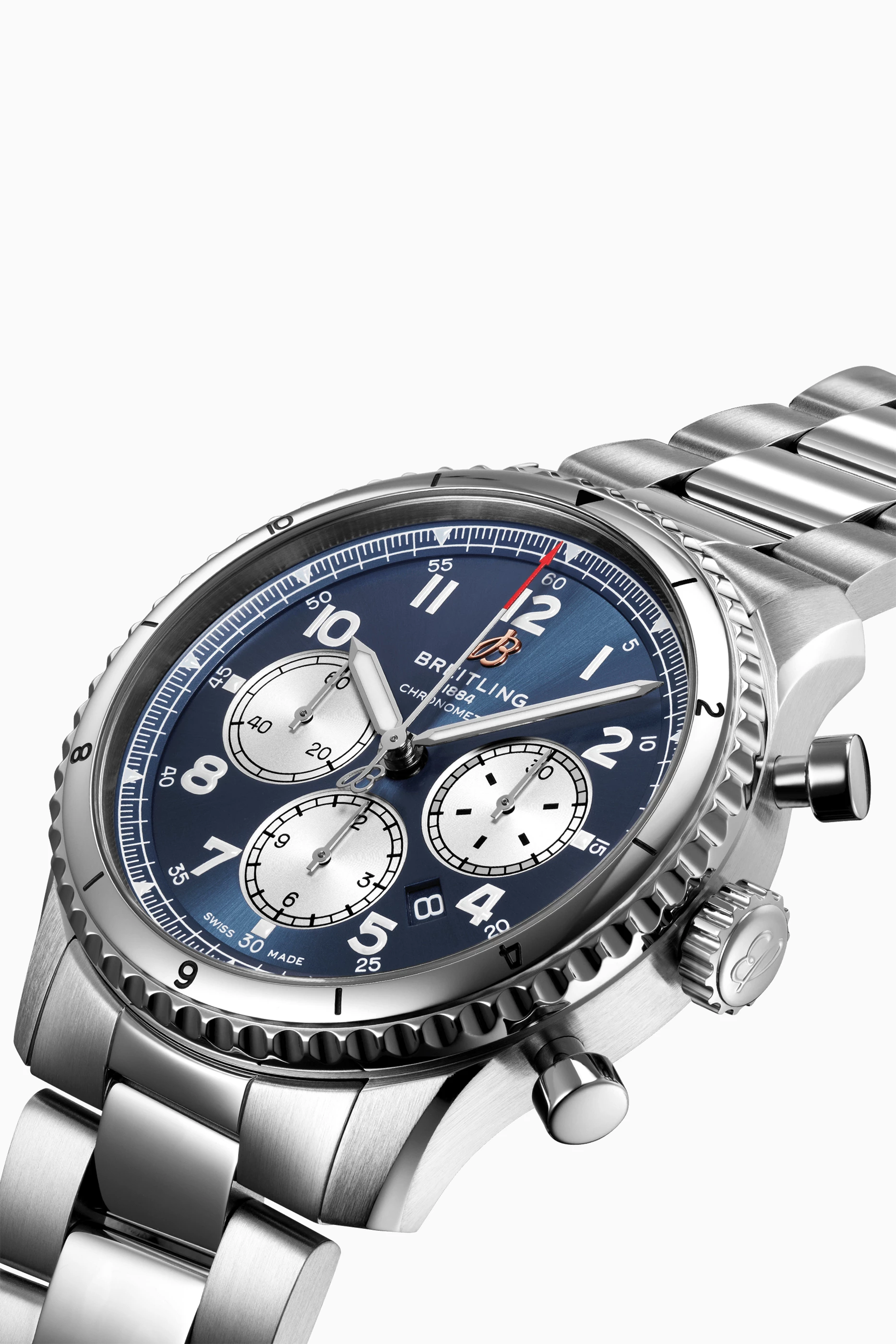 Breitling aviator 8 2025 b01