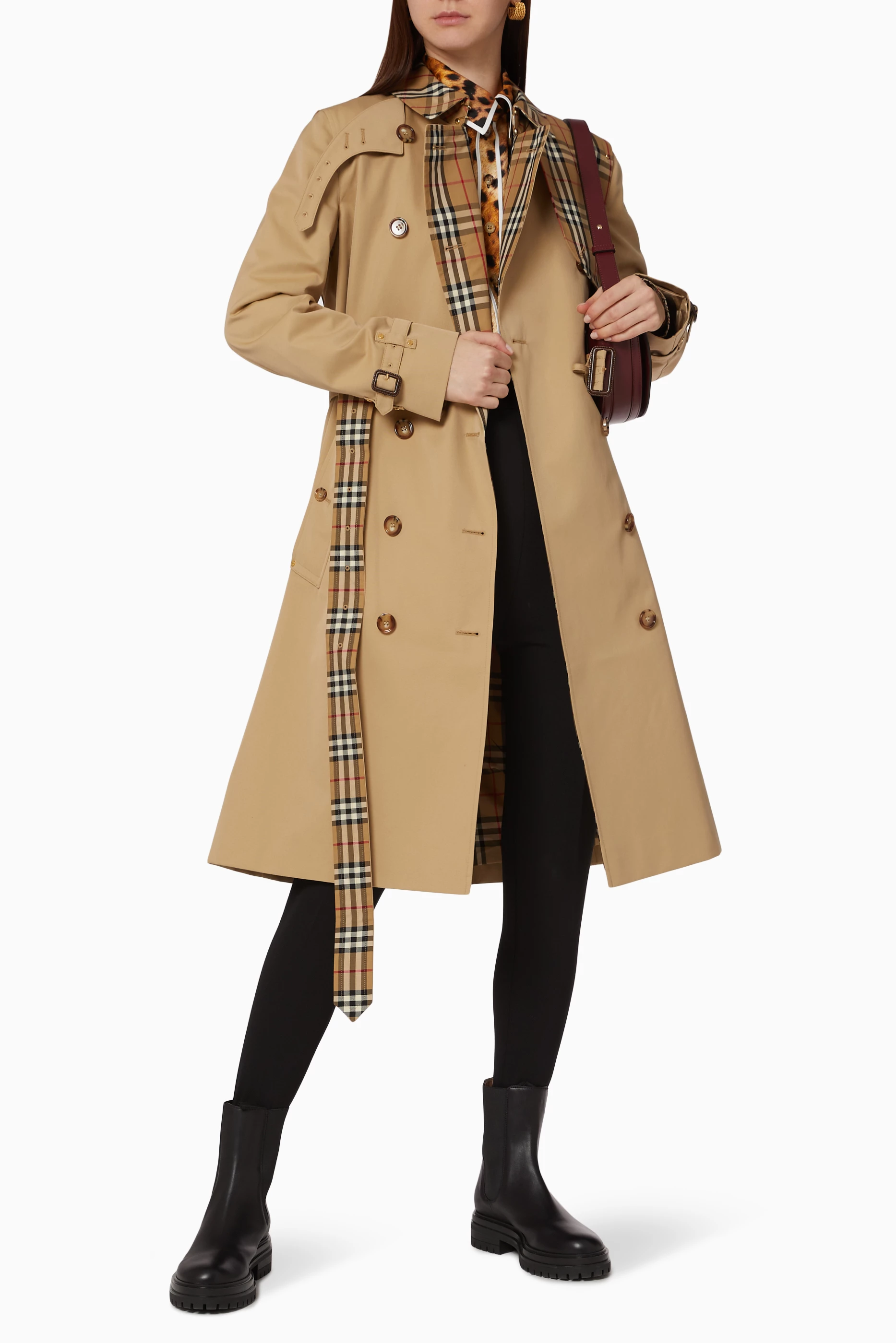 Burberry trench vide dressing online