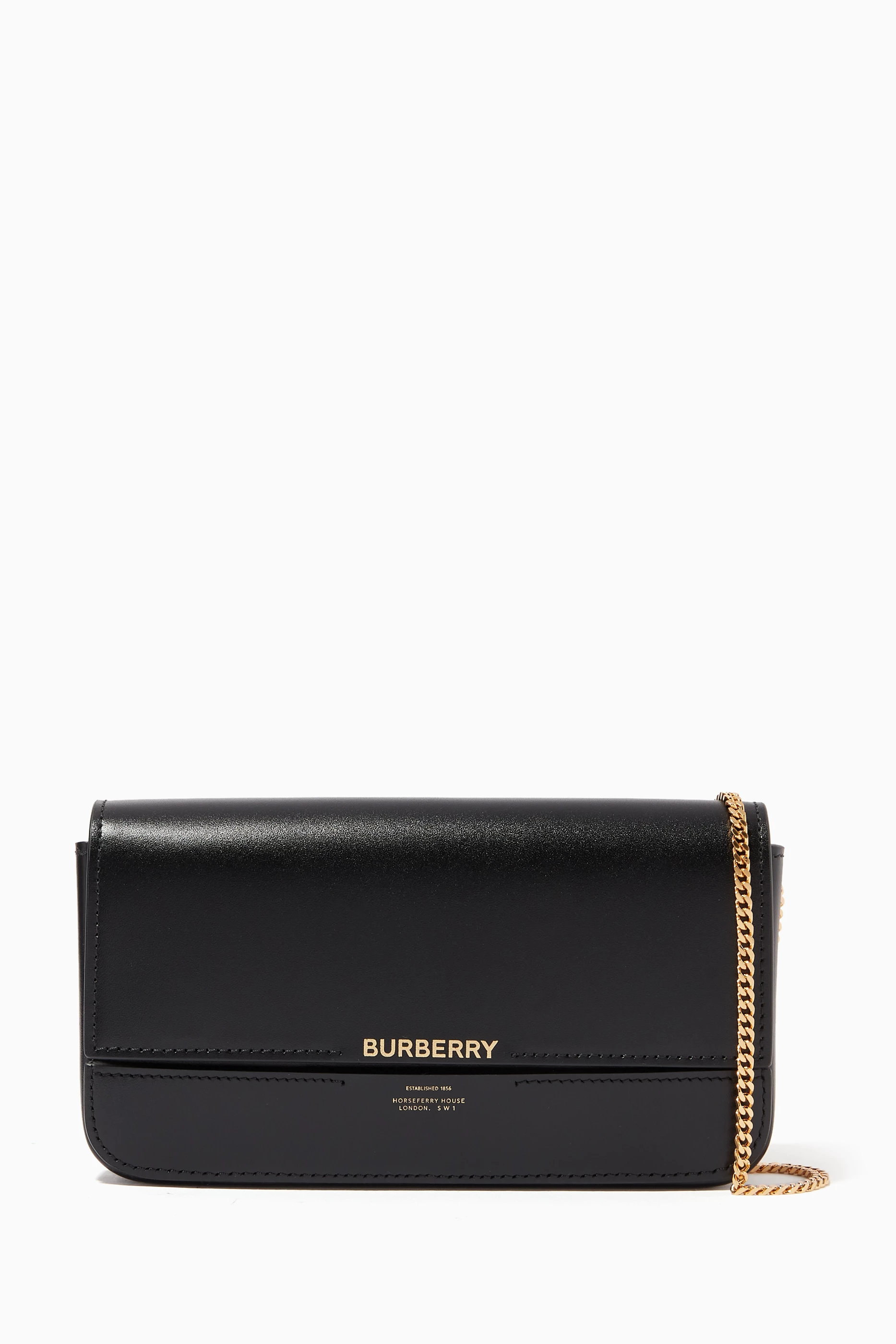 Burberry wallet with chain outlet