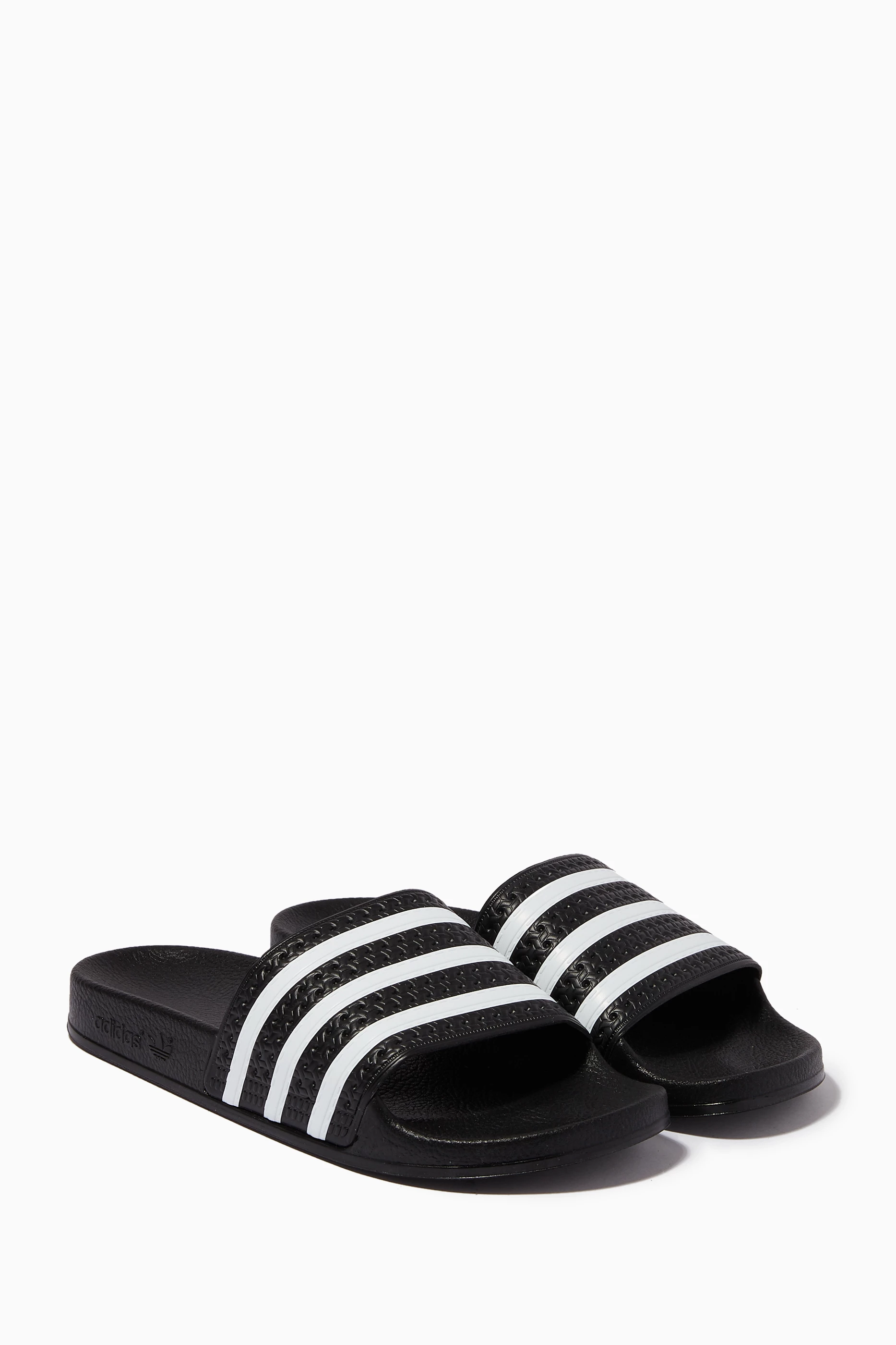 Adidas black flip shop flop