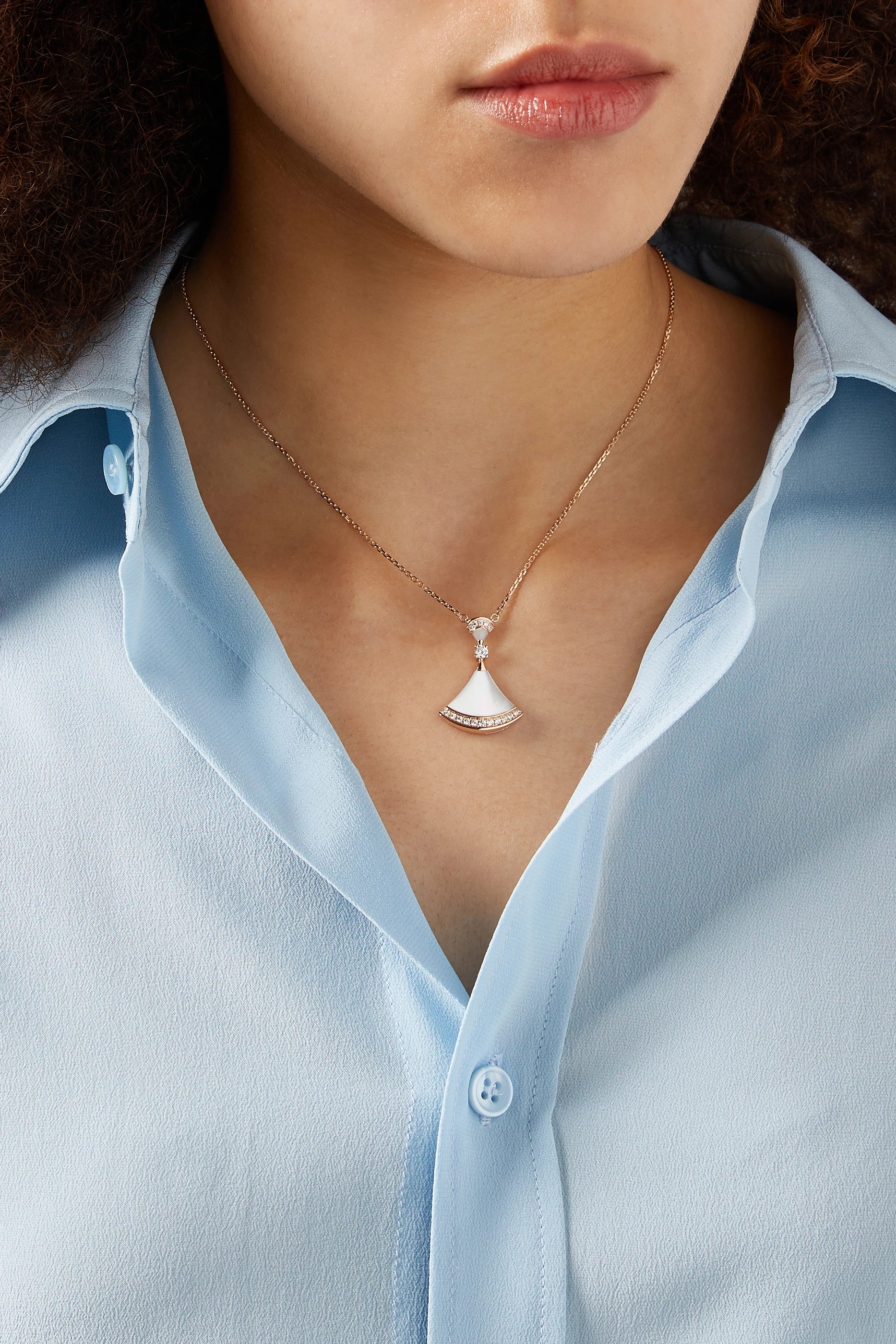 Divas dream necklace deals