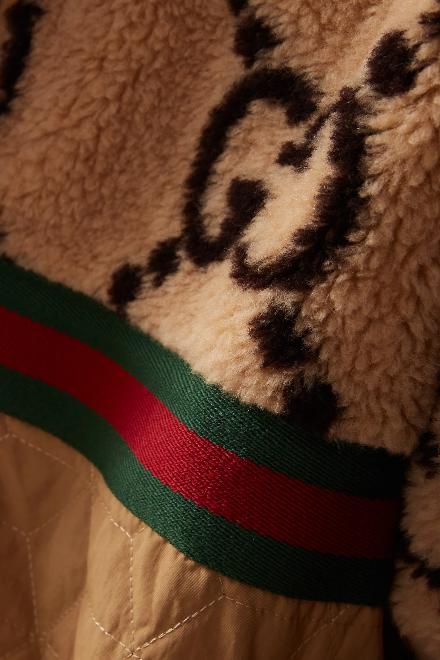 Gucci fluffy deals jacket