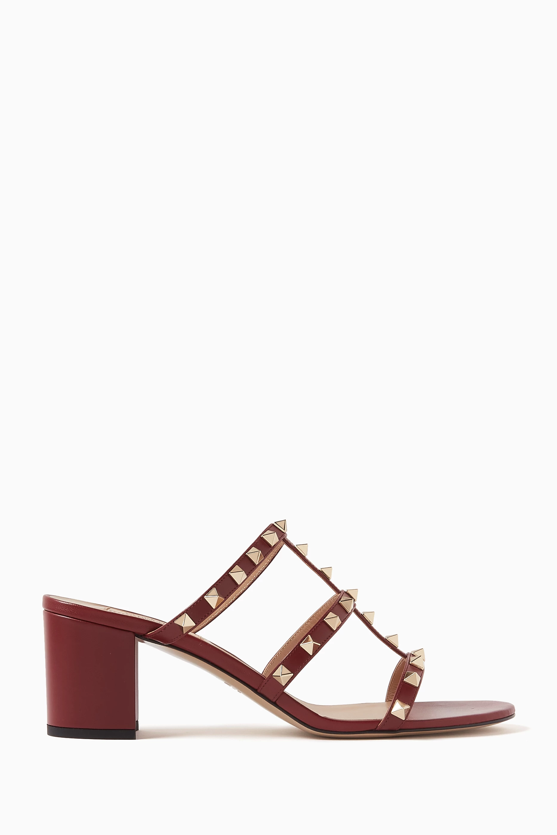 Rockstud leather sales sandals
