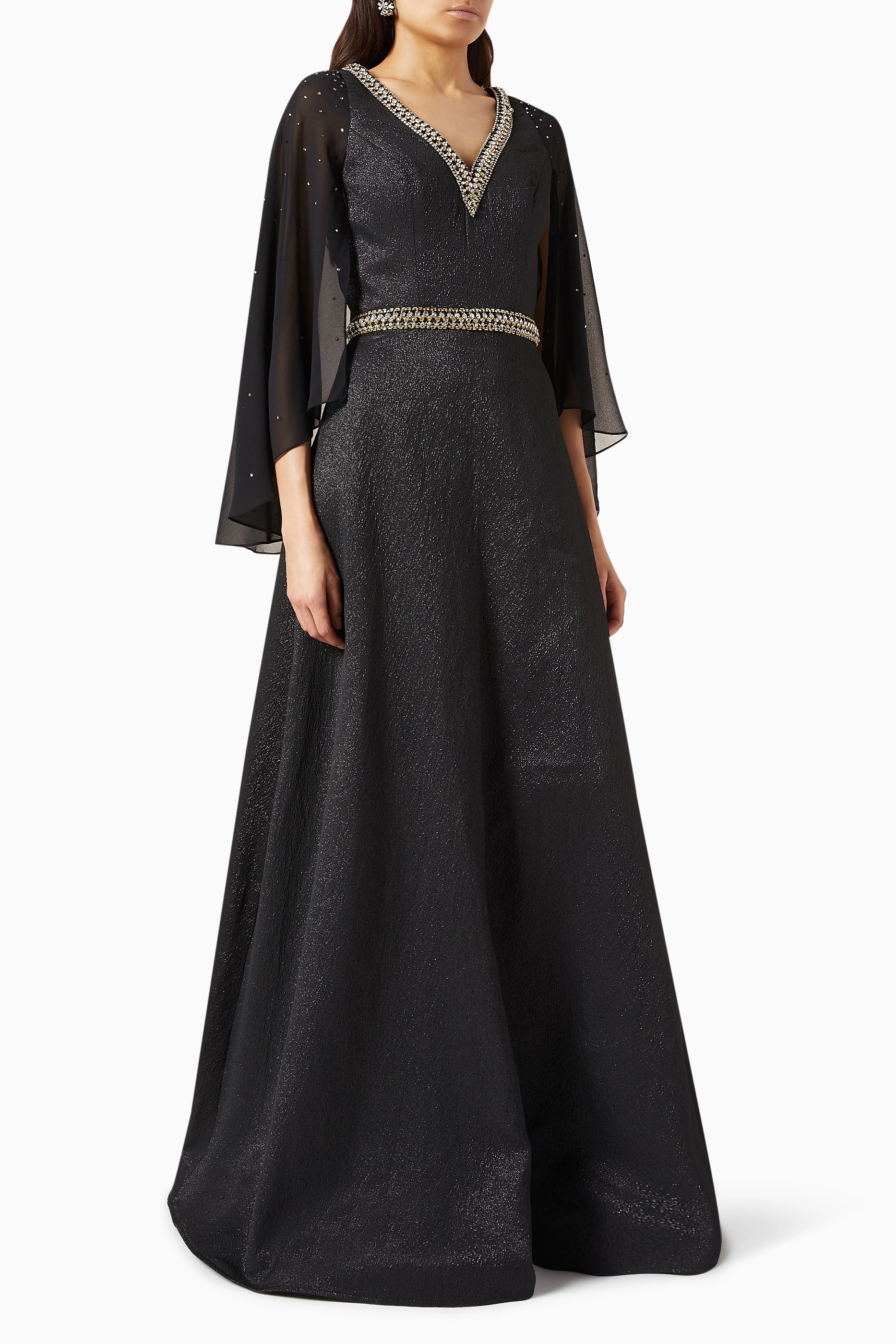 Black cape gown 2025