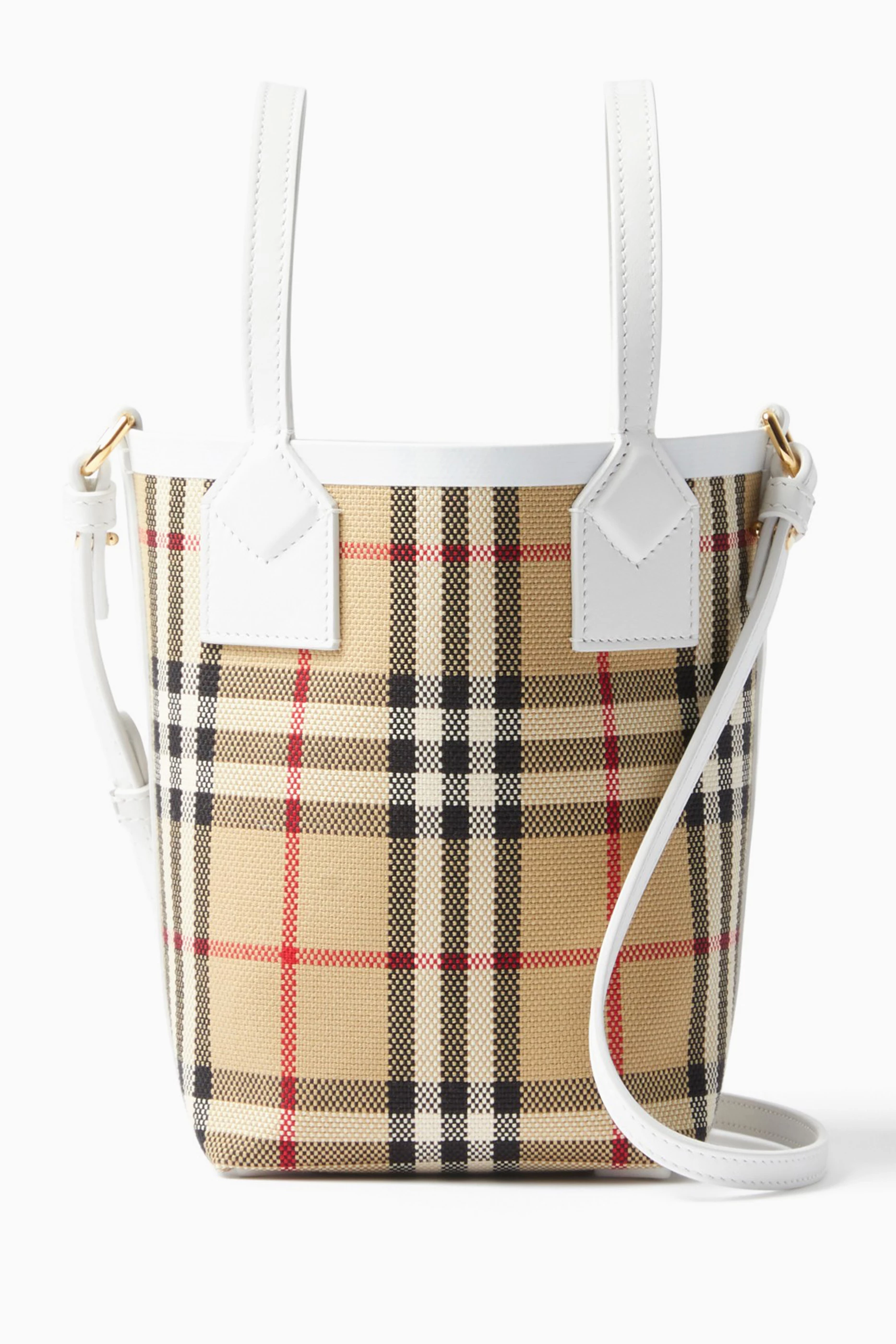 Burberry best sale bags jeddah