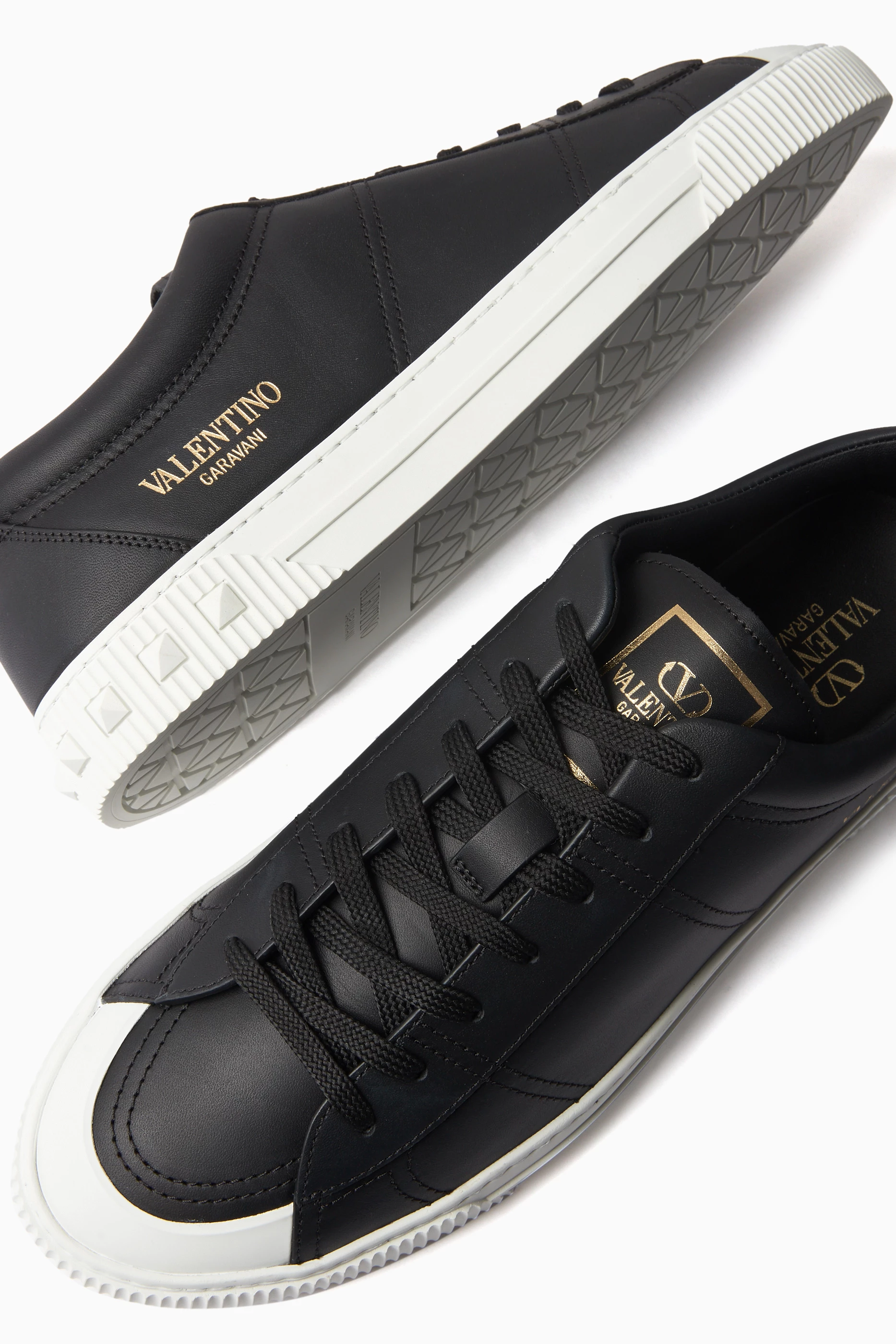 Ounass best sale valentino shoes