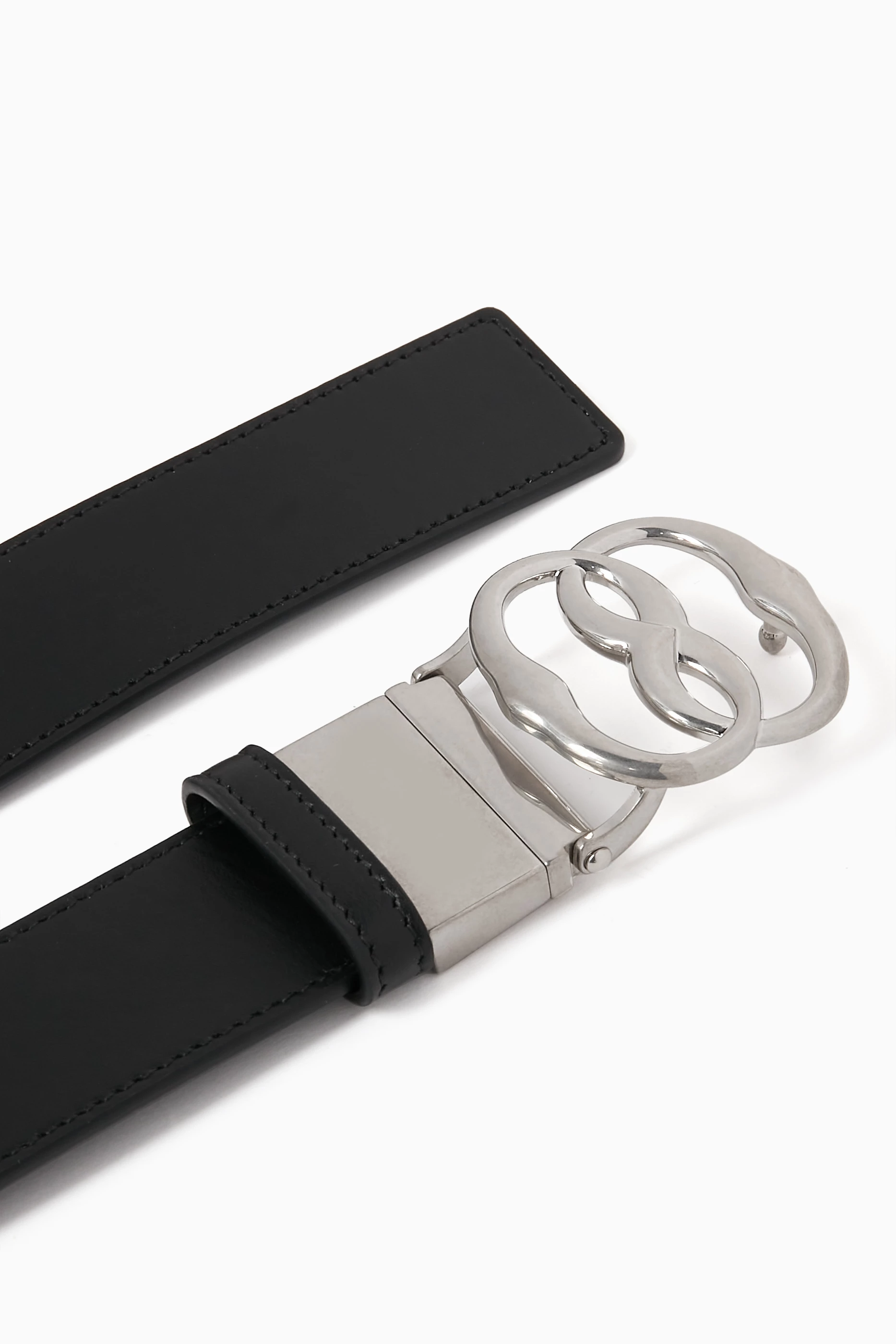 Audi deals belt buckle